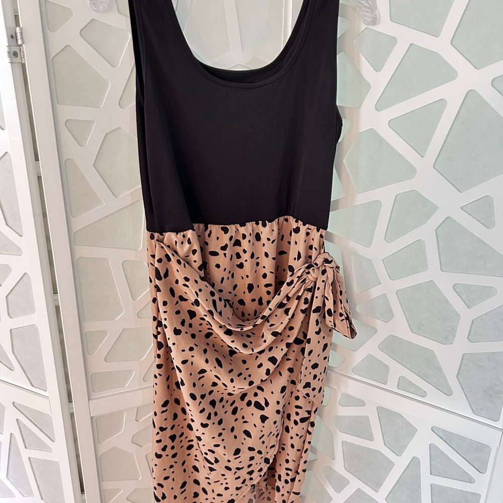 Black and Tan Patterned Women's Dress